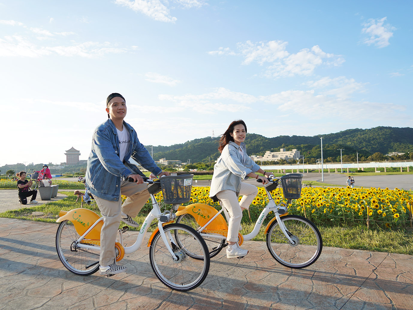 7月1日後若未完成自行車傷害險投保意願調查，將無法在新北市、桃園市租借YouBike2.0；未投保則無法於台北市、新北市、桃園市租借YouBike2.0E。圖/取自YouBike大台北粉絲團 臉書