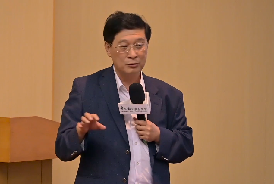 郭耀煌2020年獲蘇貞昌延攬入閣出任政委。圖/截自余紀忠文教基金會YouTube頻道