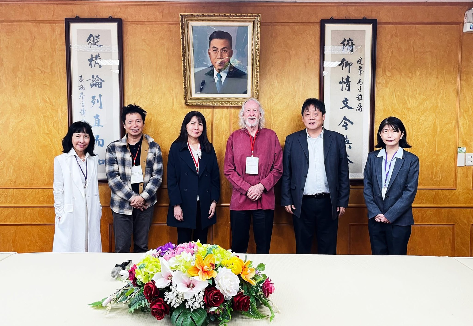 文大景觀學系榮獲國際景觀建築師協會教委會專業課程認證， 左起為郭瓊瑩教授 (景觀系前系主任、前 IFLA亞太區主席)吳忠勳景觀建築師 (IFLA-台灣審查委員-業界代表)吳佩玲副教授 (IFLA-台灣審查委員-教育界代表)Mike Barthelmeh教授 (IFLA亞太區教育委員會代表）。圖／文化大學提供