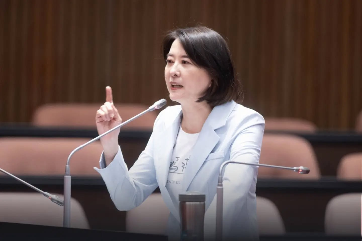 20260828國民黨立委王鴻薇(圖)28日接獲檢舉，中科院的採購資訊系統從28日凌晨開始，一直自動將過往採購資訊自動寄給各個廠商，已收到200封系統通知信。圖/取自王鴻薇臉書