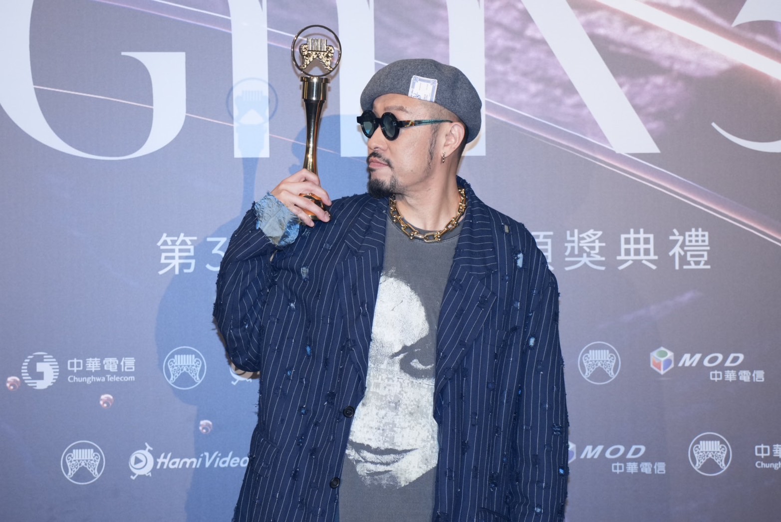 熱狗奪下金曲35最佳作詞人獎。圖/陳思豪攝