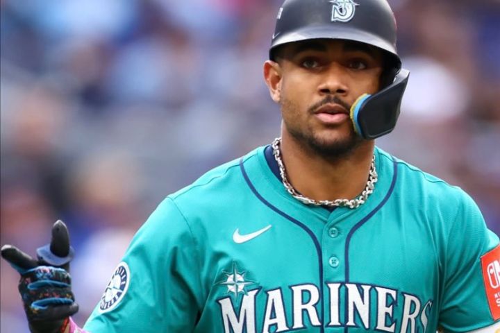 西雅圖水手砲火齊發炸下藍鳥，在MLB美聯冠軍系列賽取得2勝優勢。圖/取自MLB IG