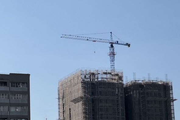 受到國內外的景氣影響，令部分建商苦苦支撐。圖為房市示意圖。圖/記者林瑞益攝