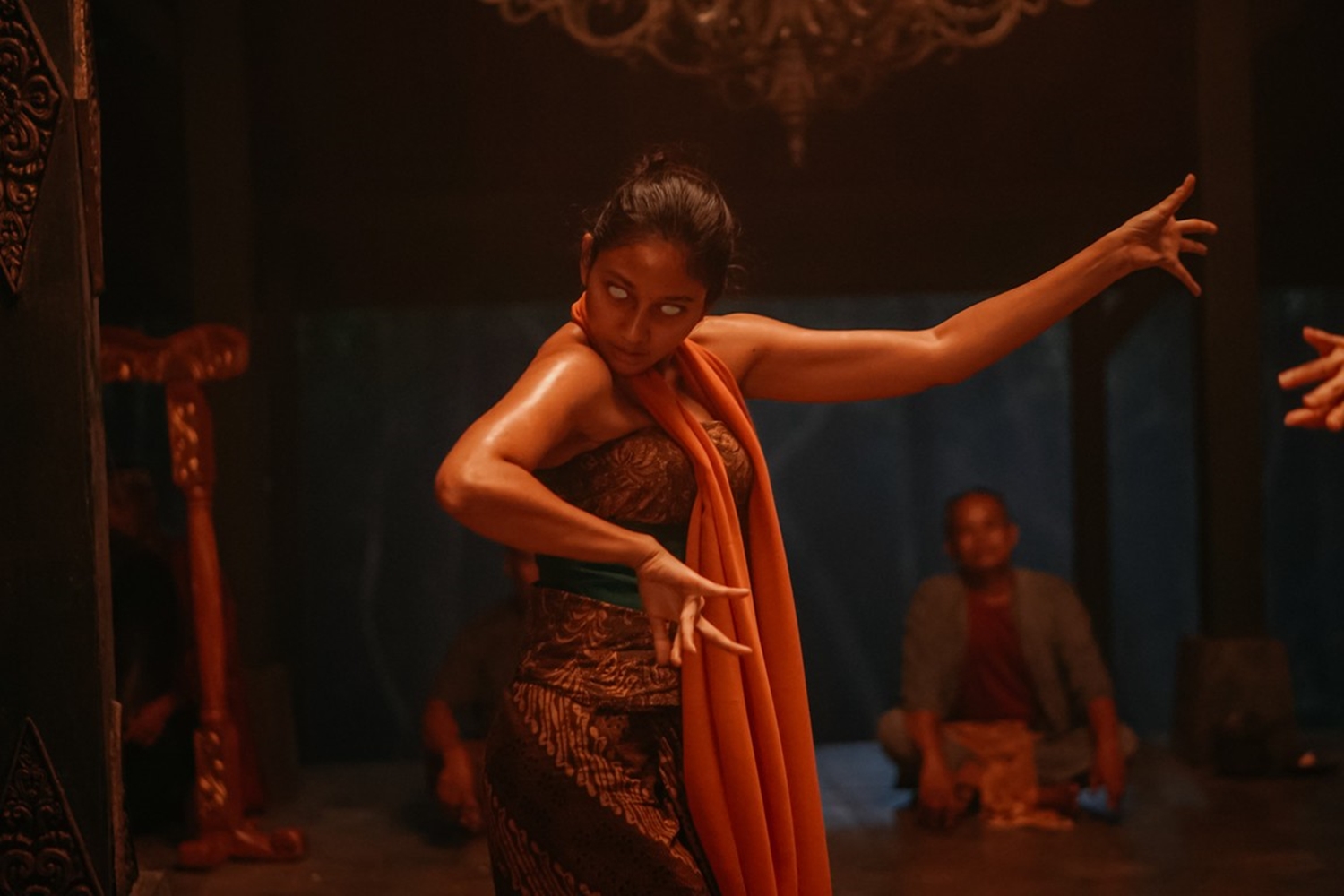 《鬼舞村：詛咒起源》是印尼最賣座恐怖片《鬼舞村》正宗續作。圖/車庫娛樂提供