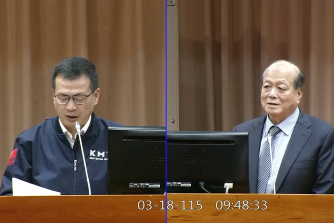 國民黨立委羅智強(左)18日質詢核安會主委陳明真(右)。圖/翻攝自國會頻道