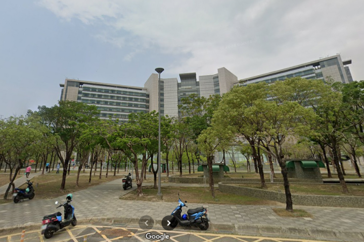 圖為嘉義長庚醫院外觀。圖/取自Google Maps網頁