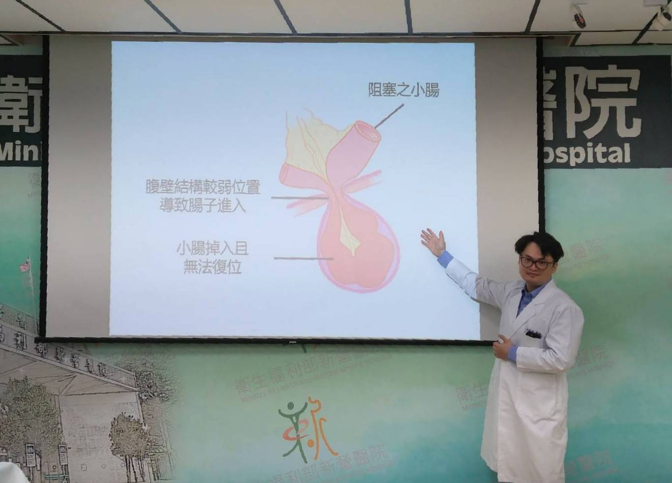 急診曾暐昕主任建議民眾定期至醫院安排健康檢查，若有任何不適或疑惑，也可以到門、急診掛號諮詢。圖/新營醫院提供