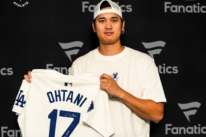 大谷翔平場上表現搶眼，場外的商業價值更是難以計算，已連續3年登上大聯盟球衣銷售榜冠軍。圖/取自大谷翔平 IG