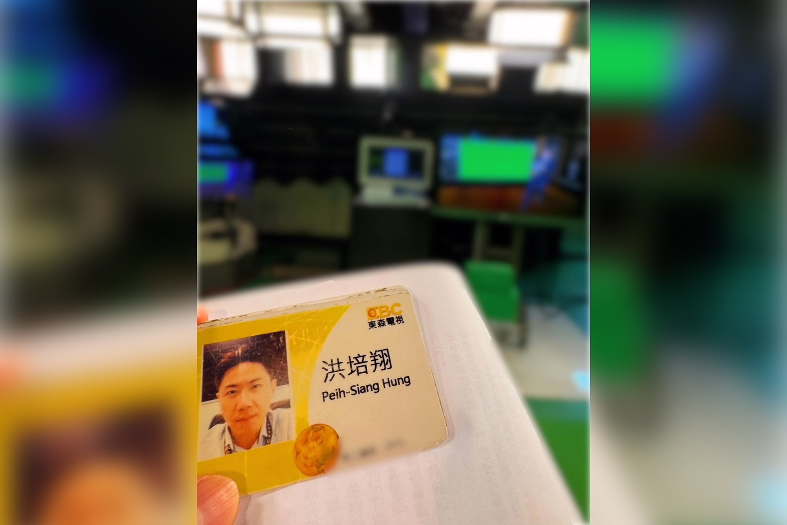 資深主播洪培翔在臉書上宣布卸下主持棒。圖/取自洪培翔臉書