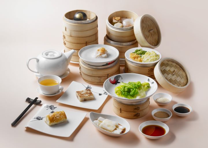愛好中式早茶的民眾，大推「假日金龍中式早茶超值雙饗券」，僅1,299元，讓三五好友週末輕鬆相聚話家常，在台北市絕美景致相伴下，打卡美拍、賞味聚會兩不誤。圖/圓山大飯店提供