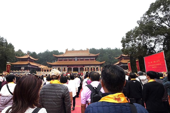 2025（乙巳）年海峽兩岸炎帝陵拜謁儀式，10月27日上午在湖南炎陵縣隆重舉行。圖/記者陳素貞攝