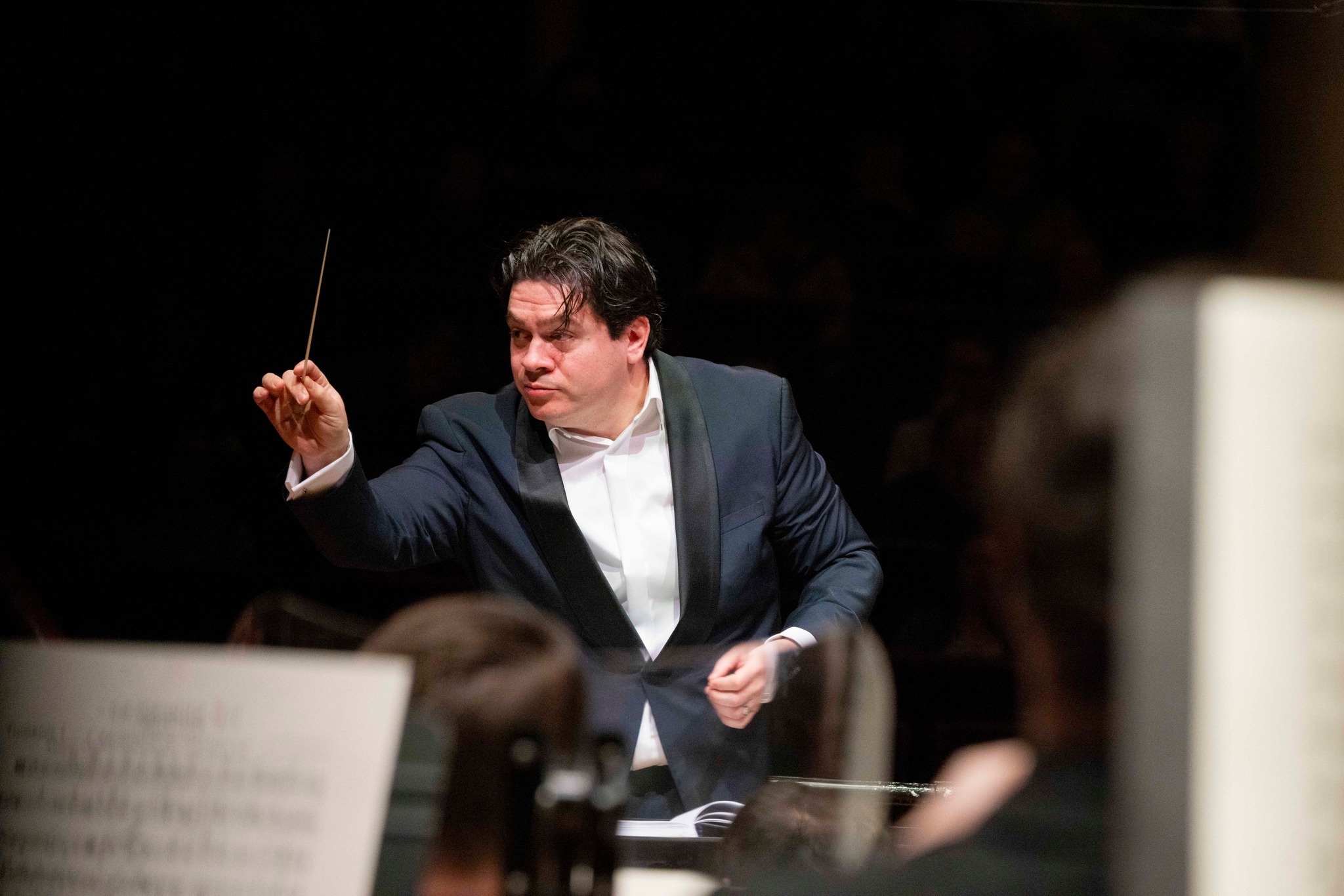 44歲的羅馬尼亞指揮家馬切拉魯將成為辛辛納提交響樂團新音樂總監。Cristian Macelaru臉書