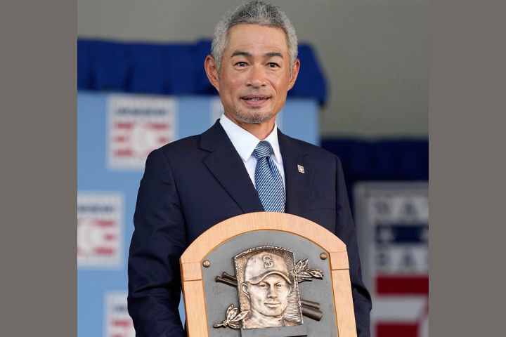 2025年7月28日，鈴木一朗的名字正式列入美國棒球名人堂，並發表長達19分鐘的致詞。圖/取自MLB X