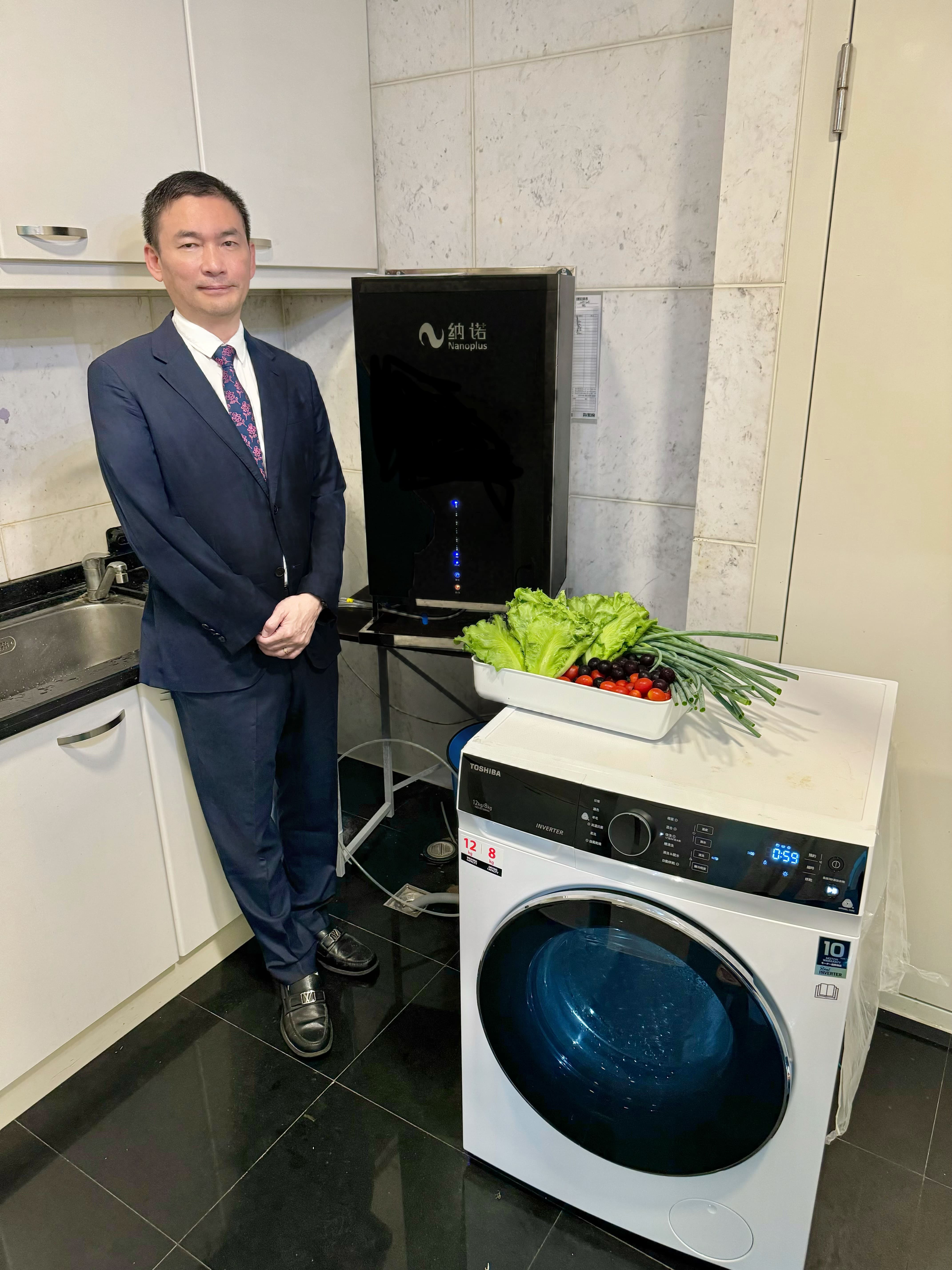 圖為量子汽泡水機發明人呂鴻圖博士。圖／納諾科技提供