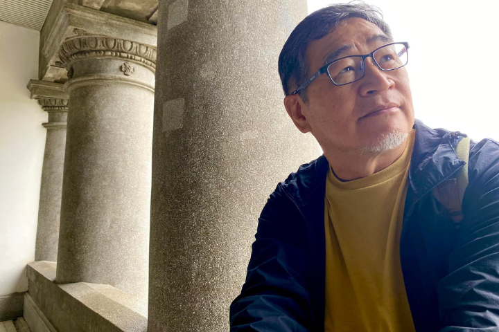 知名作家、金鐘獎節目主持人王浩一29日離世，享壽68歲。圖/取自王浩一臉書